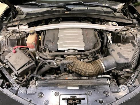 Used 2017 Chevrolet Camaro SS image 9