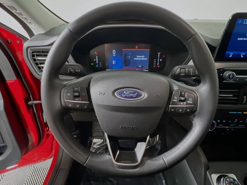 Used 2024 Ford Escape Active image 18