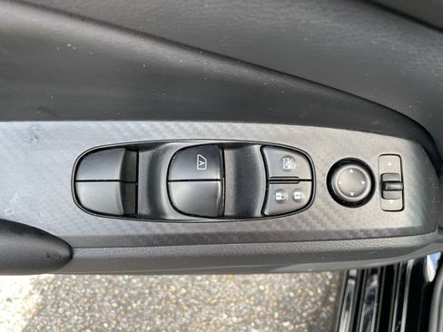 Certified 2025 Nissan Altima 2.5 S image 9