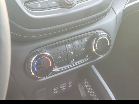 Certified 2023 Chevrolet TrailBlazer ACTIV AWD/4WD image 17