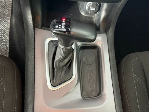Used 2023 Dodge Charger SXT RWD image 16