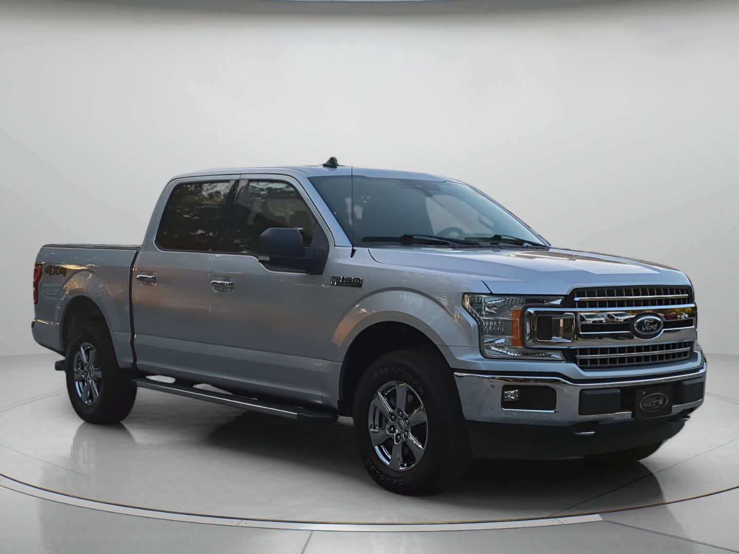 Used 2019 Ford F150 XLT w/ Equipment Group 302A Luxury AWD/4WD image 38