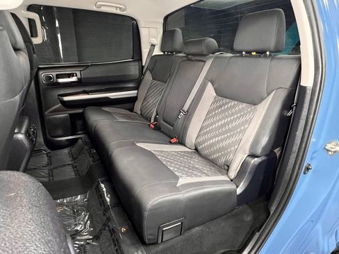 Used 2020 Toyota Tundra SR5 w/ TRD Off-Road Package image 20