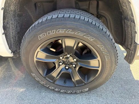 Used 2023 RAM 1500 Big Horn AWD/4WD image 12