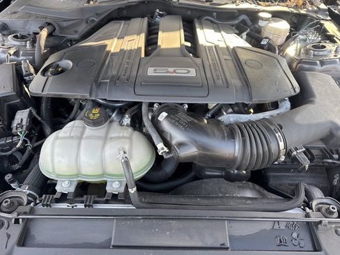 Used 2022 Ford Mustang GT Premium w/ Equipment Group 401A image 16