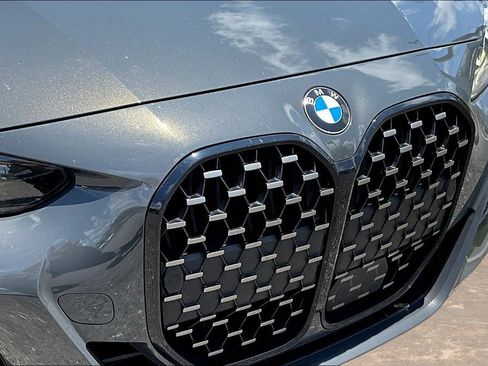 Used 2022 BMW M440i Convertible RWD image 33