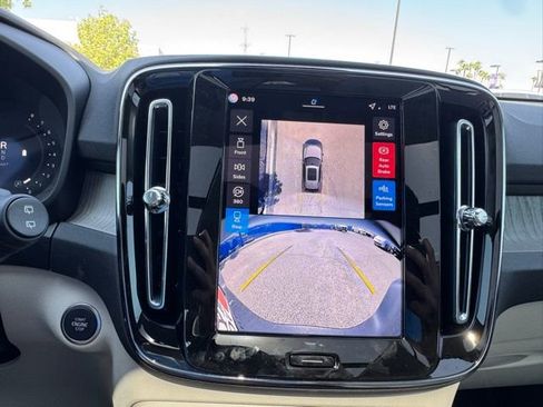 New 2026 Volvo XC40 B5 Plus w/ Protection Package Premier image 26