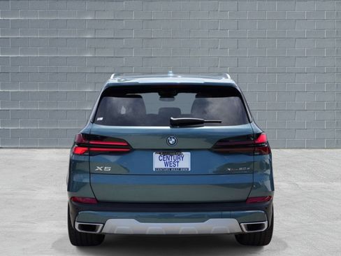 Used 2026 BMW X5 xDrive50e AWD/4WD image 4