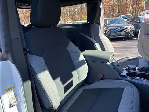 New 2025 Ford Bronco Base w/ Sasquatch Package image 21