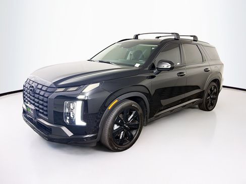 Used 2025 Hyundai Palisade XRT FWD image 3