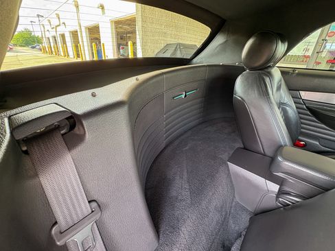Used 2002 Ford Thunderbird RWD image 24