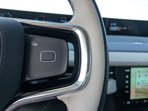 New 2026 Lincoln Navigator Reserve AWD/4WD image 35