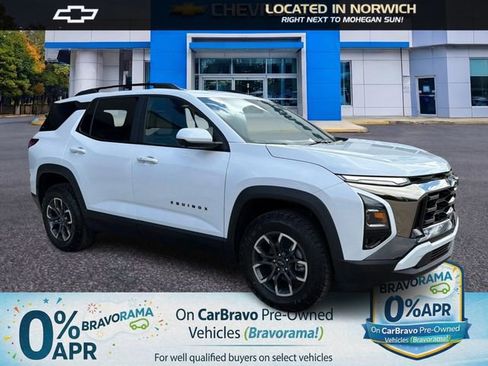 New 2026 Chevrolet Equinox ACTIV w/ Convenience Package III FWD image 3