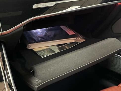 Used 2021 Audi S8 L image 54