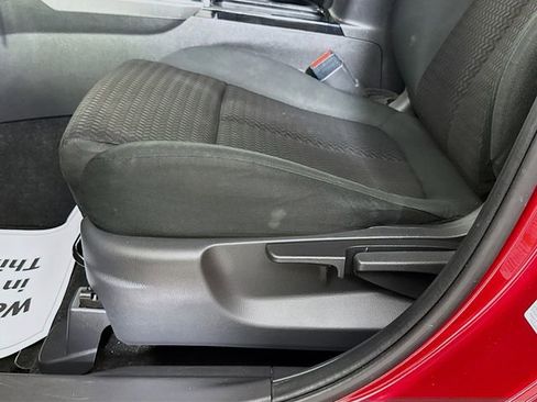 Used 2019 Mitsubishi Eclipse Cross LE image 20