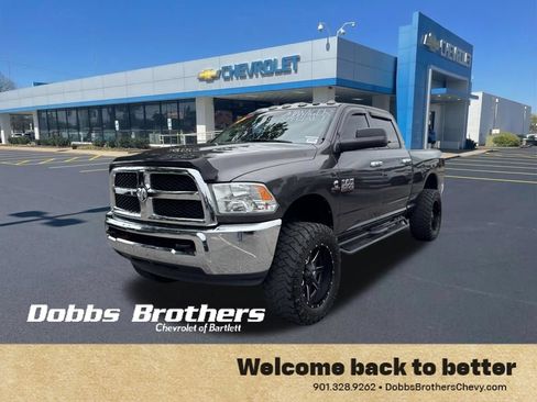 Used 2018 RAM 2500 Tradesman w/ Chrome Appearance Group AWD/4WD image 3