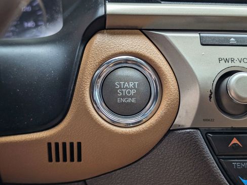 Used 2016 Lexus ES 350 w/ Accessory Package 2 FWD image 23