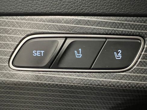 Used 2024 Hyundai Palisade Limited image 30