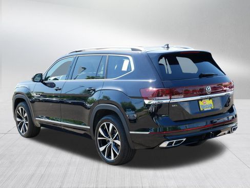 Certified 2026 Volkswagen Atlas SEL Premium R-Line AWD/4WD image 5
