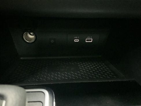 Used 2023 Nissan Pathfinder Platinum image 35