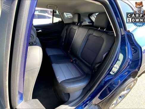 Used 2024 Chevrolet Trax LT FWD image 25