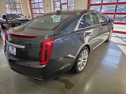 Used 2017 Cadillac XTS Luxury w/ Driver Awareness Package AWD/4WD image 7