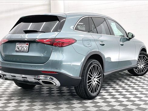 Used 2026 Mercedes-Benz GLC 300 image 11