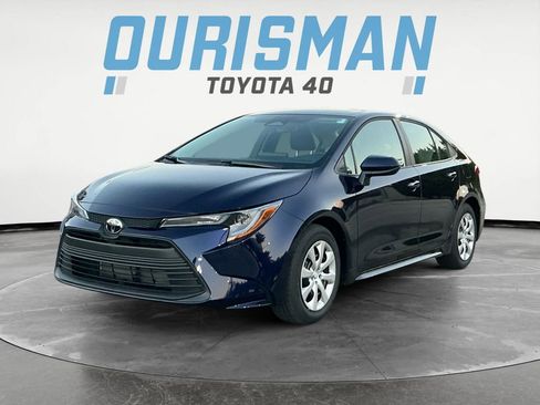 New 2026 Toyota Corolla LE image 2