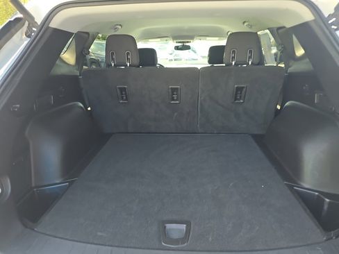 Used 2020 Chevrolet Blazer LT AWD/4WD image 12