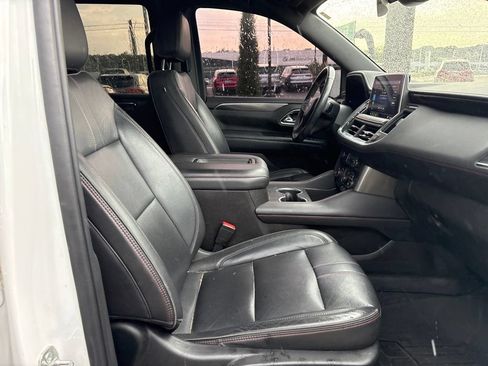Used 2021 Chevrolet Tahoe RST w/ Luxury Package AWD/4WD image 10