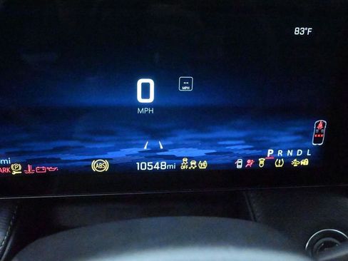 Used 2025 Chevrolet Equinox LT FWD image 12