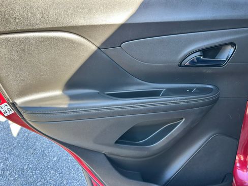 Used 2017 Buick Encore Essence image 16