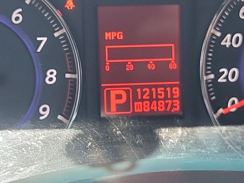 Used 2011 INFINITI FX35 2WD w/ Premium Pkg image 8