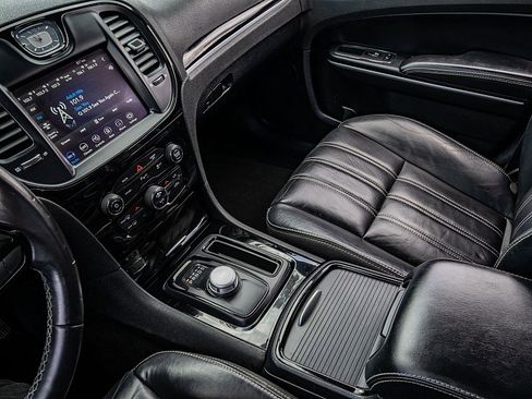 Used 2021 Chrysler 300 S RWD image 25