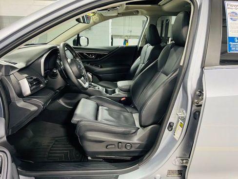 Used 2024 Subaru Outback Limited w/ Popular Package #2 AWD/4WD image 25
