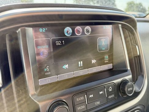 Used 2015 Chevrolet Colorado Z71 image 25