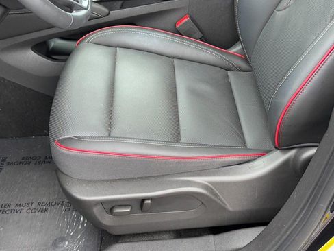 Used 2023 Buick Envision Essence w/ Technology Package I AWD/4WD image 24