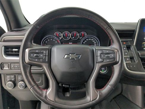 Used 2021 Chevrolet Suburban RST image 28