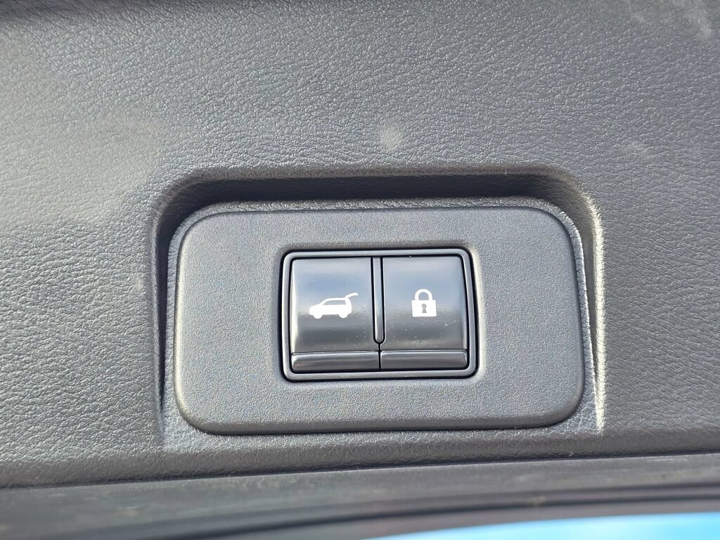 Used 2021 Nissan Rogue SL FWD image 15