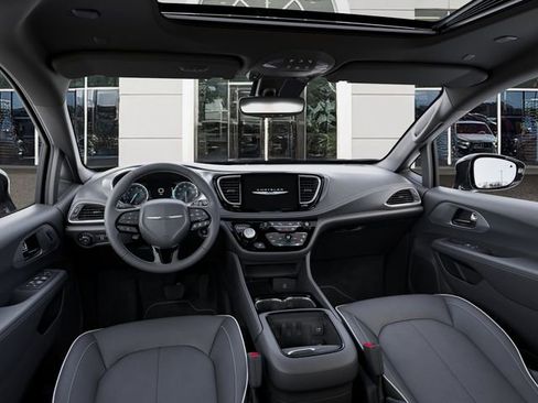 New 2026 Chrysler Pacifica Limited w/ S Appearance Package FWD image 14