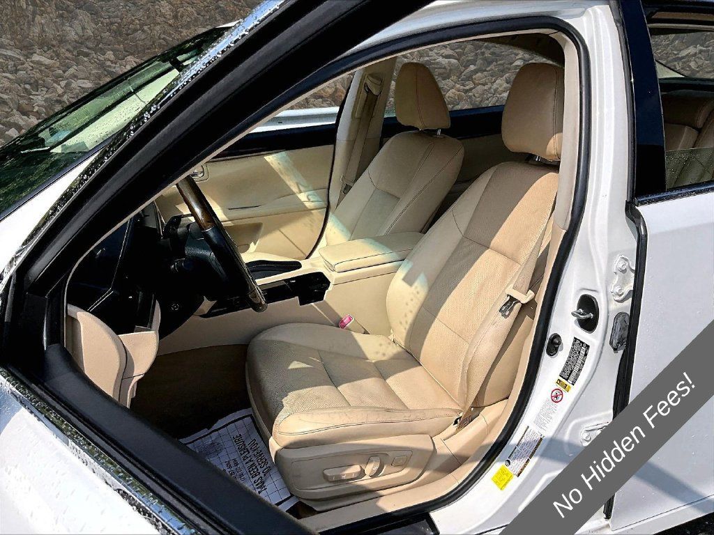 Used 2014 Lexus ES 350 w/ Luxury Package FWD image 21