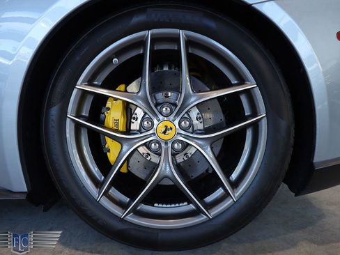 Used 2016 Ferrari F12 Berlinetta image 44