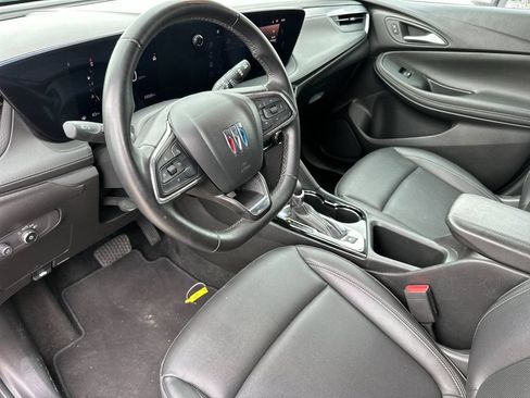 Used 2024 Buick Encore GX Sport Touring FWD image 10