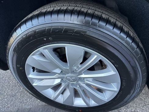 New 2026 Mitsubishi Outlander ES image 12