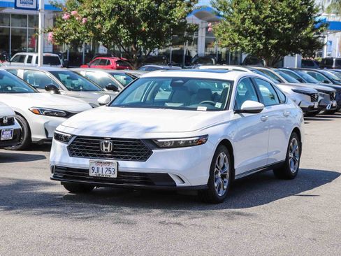 Certified 2024 Honda Accord EX image 3