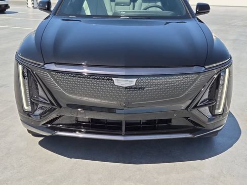 New 2026 Cadillac Lyriq Sport RWD image 9