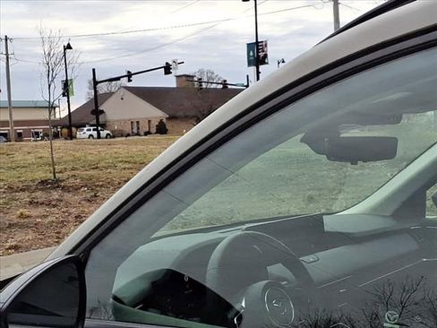 Certified 2025 MAZDA CX-70 3.3 Turbo w/ Premium Package image 24