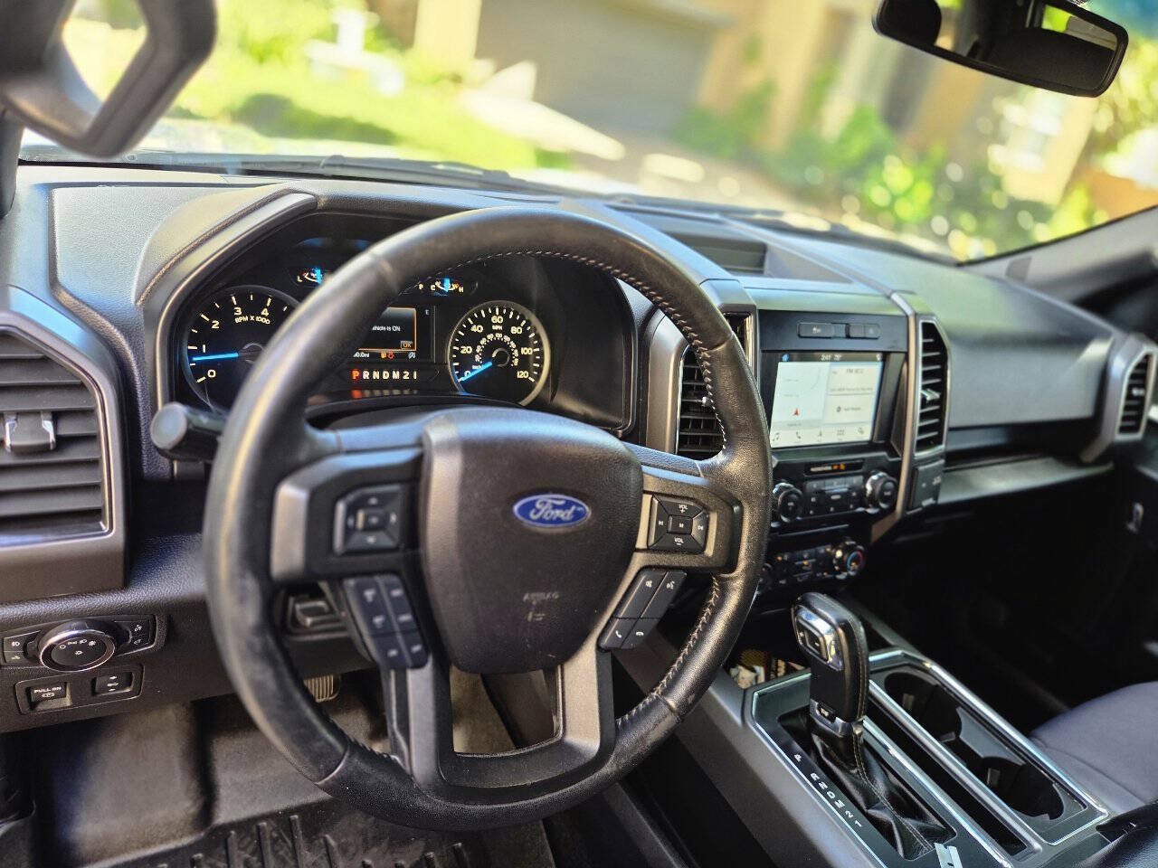 Used 2017 Ford F150 XLT w/ Equipment Group 302A Luxury RWD image 32