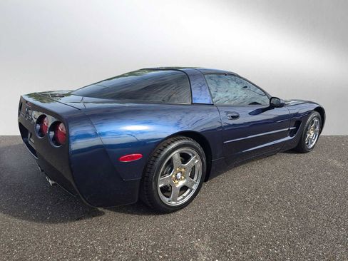 Used 1999 Chevrolet Corvette Coupe w/ Memory Pkg image 3