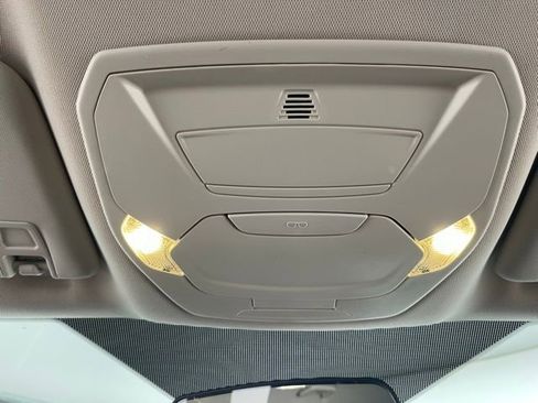 Used 2017 Ford Escape SE AWD/4WD image 44